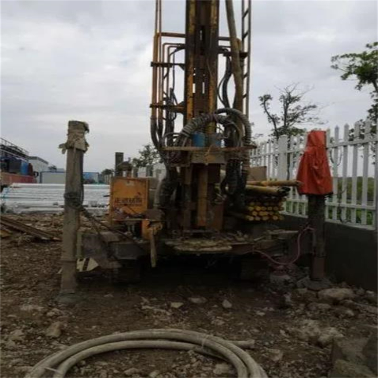 從手工到機打，井水采集更加高效